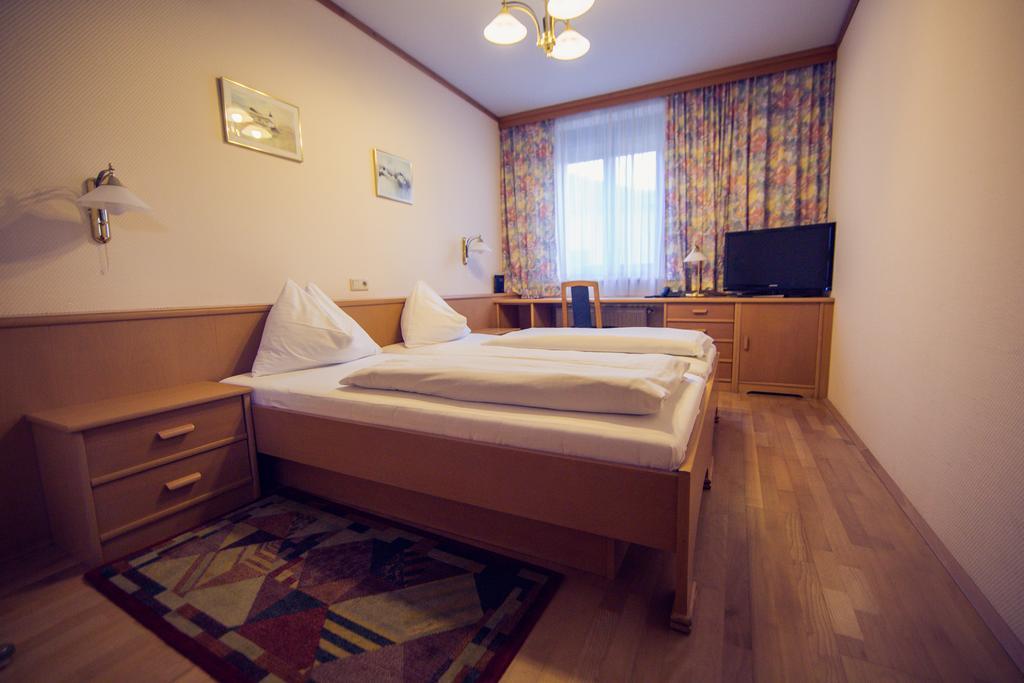 Gasthof Bokan Грац Экстерьер фото